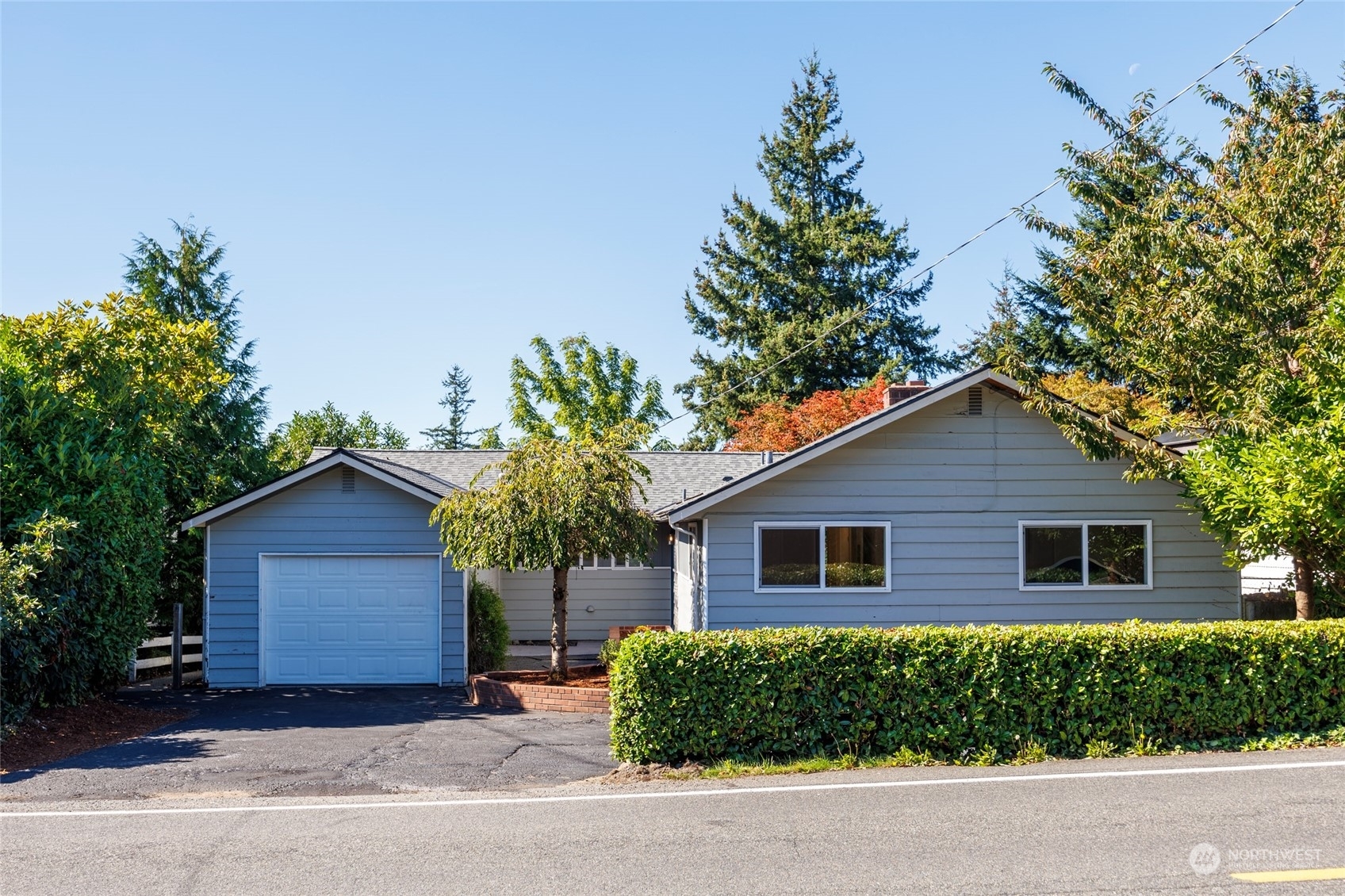 20105 20th Avenue NW  Edmonds WA 98177 photo