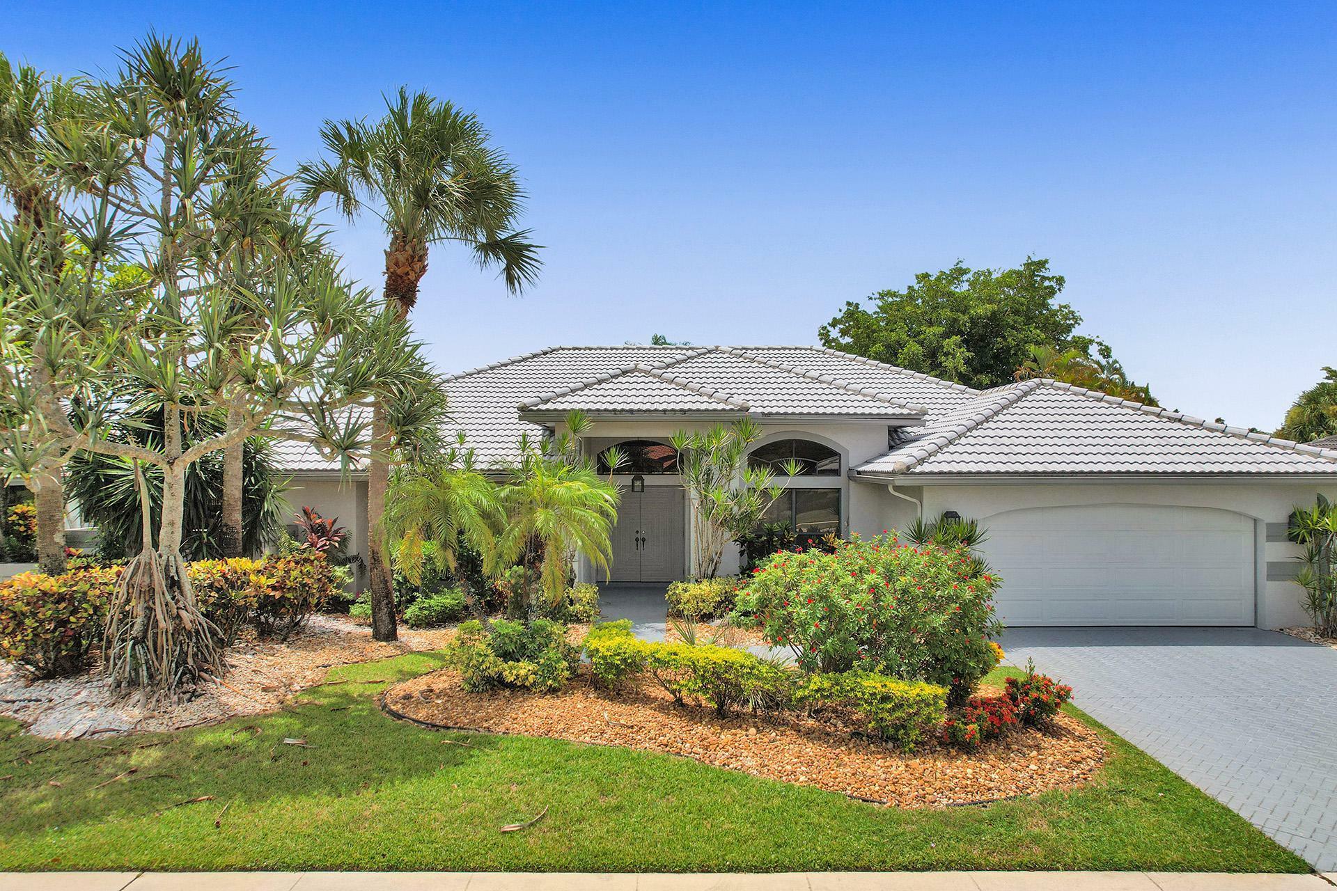 Property Photo:  11115 Boca Woods Lane  FL 33428 