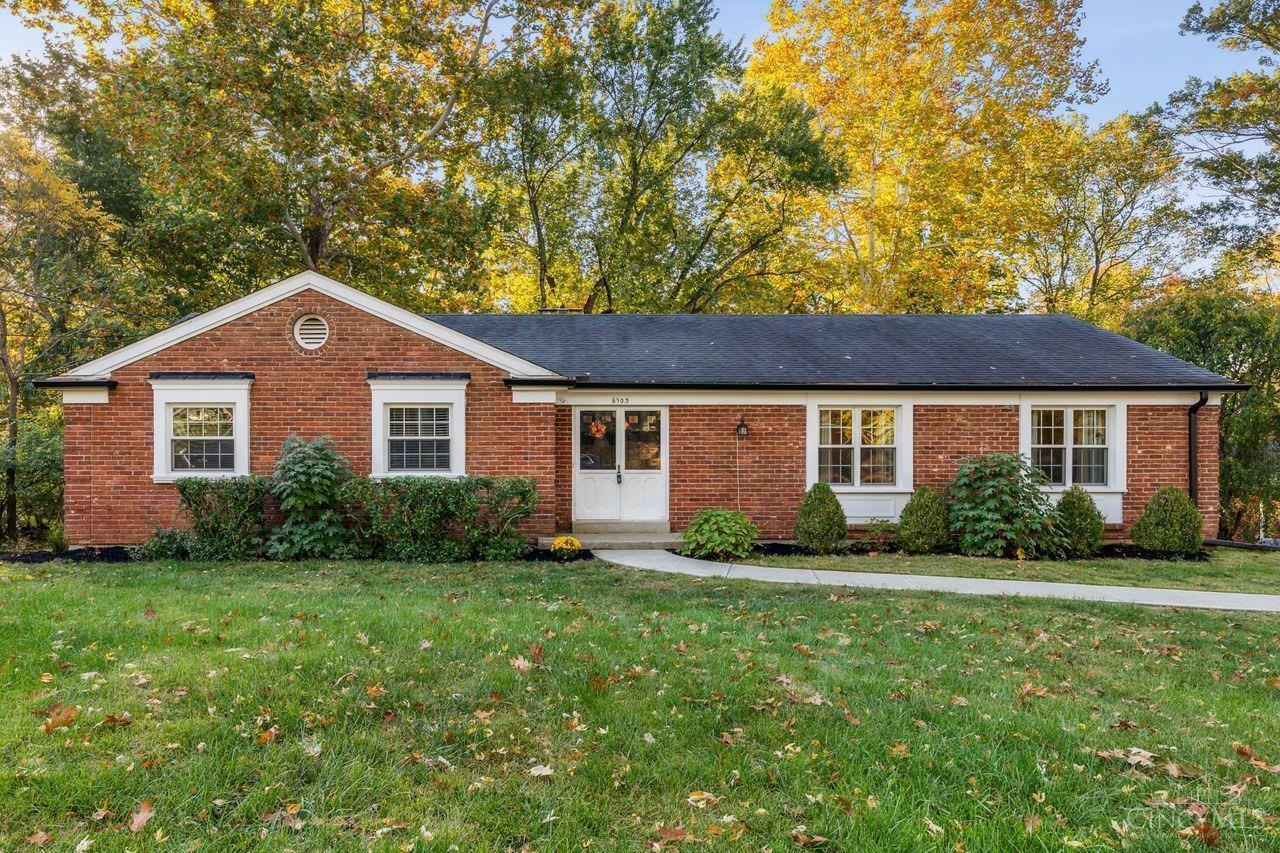 Property Photo:  6103 Turpin Hills Drive  OH 45244 