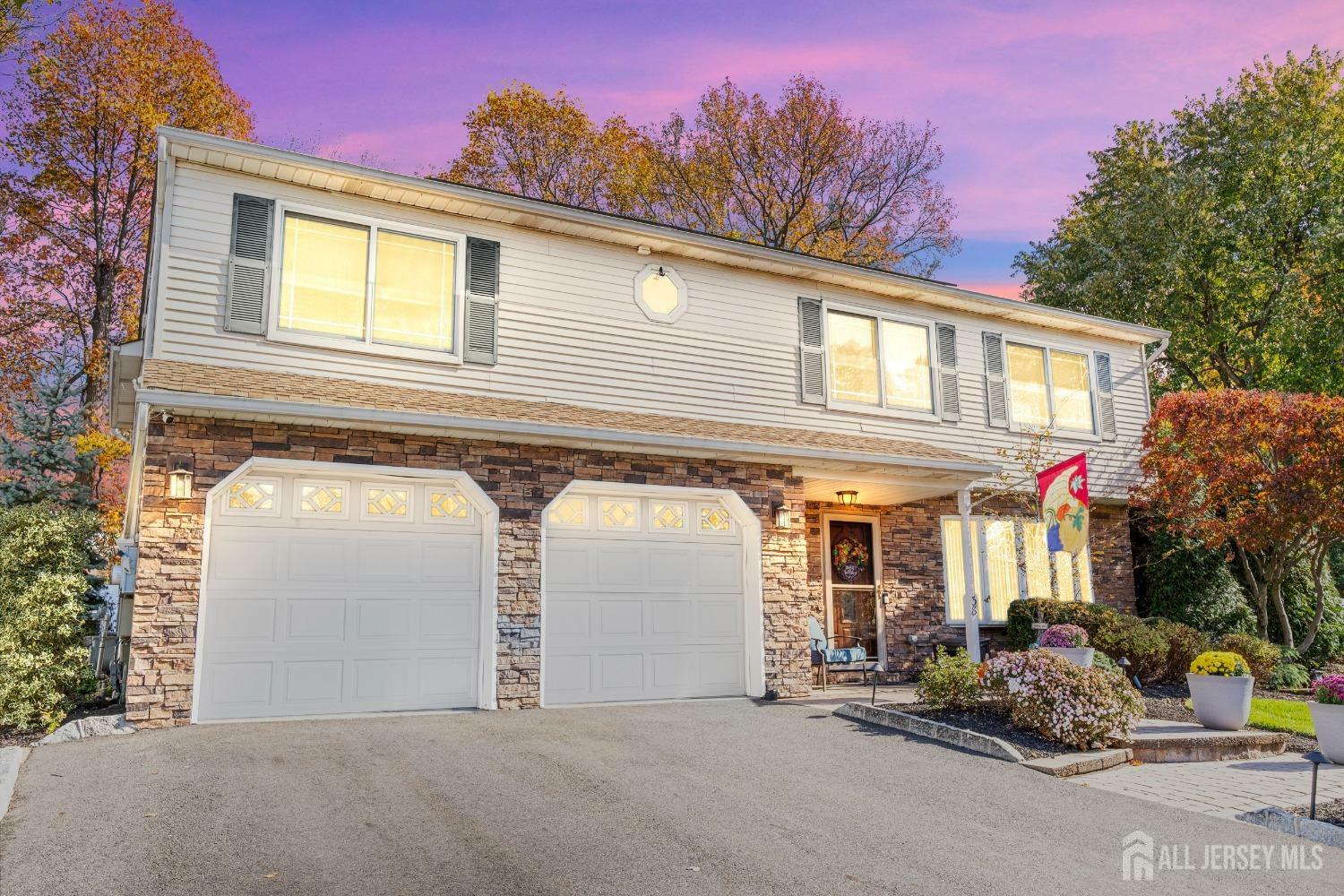 Property Photo: 38 Netherwood Circle NJ 08820