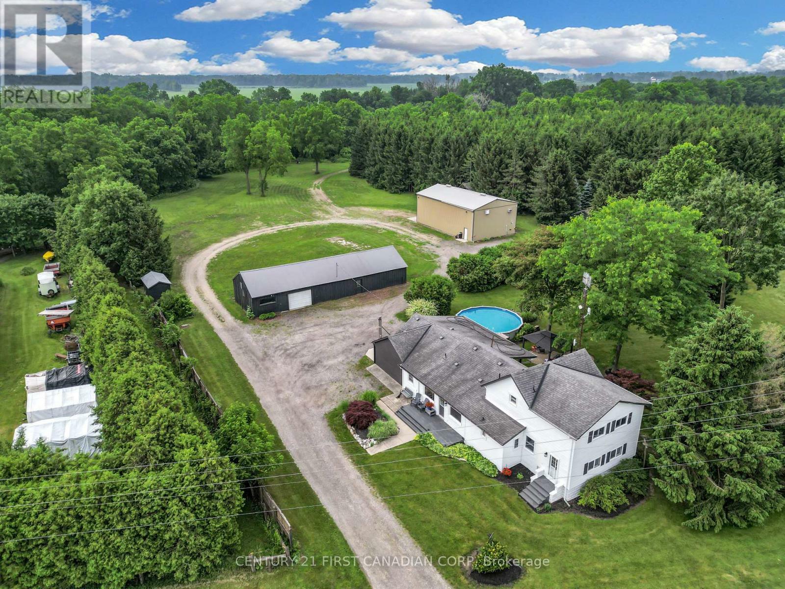 Photo de la propriété:  13660 Longwoods Road  ON N0P 2K0 