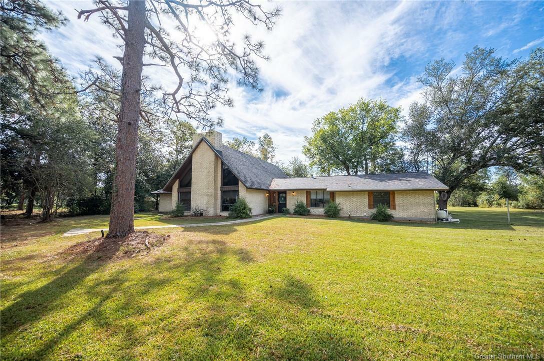 Property Photo: 2927 Sam Houston Forest Drive LA 70611