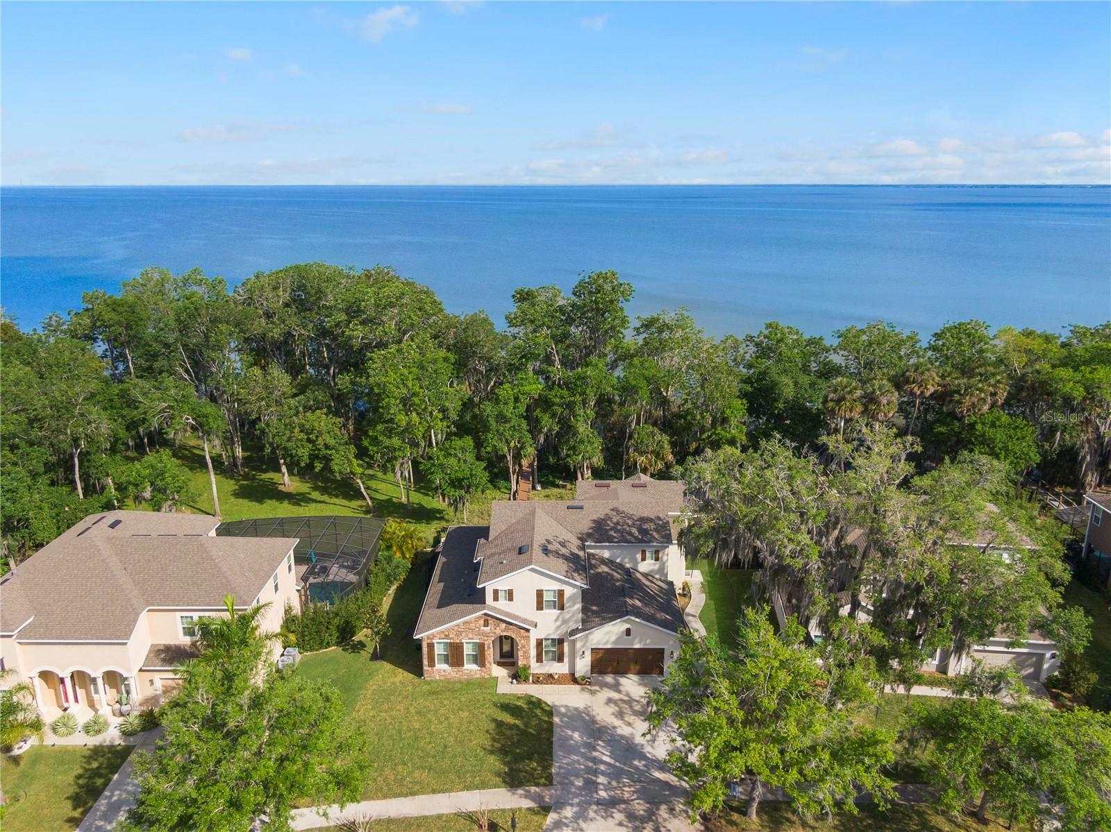 Property Photo:  557 Lake Cove Pointe Cir  FL 34787 