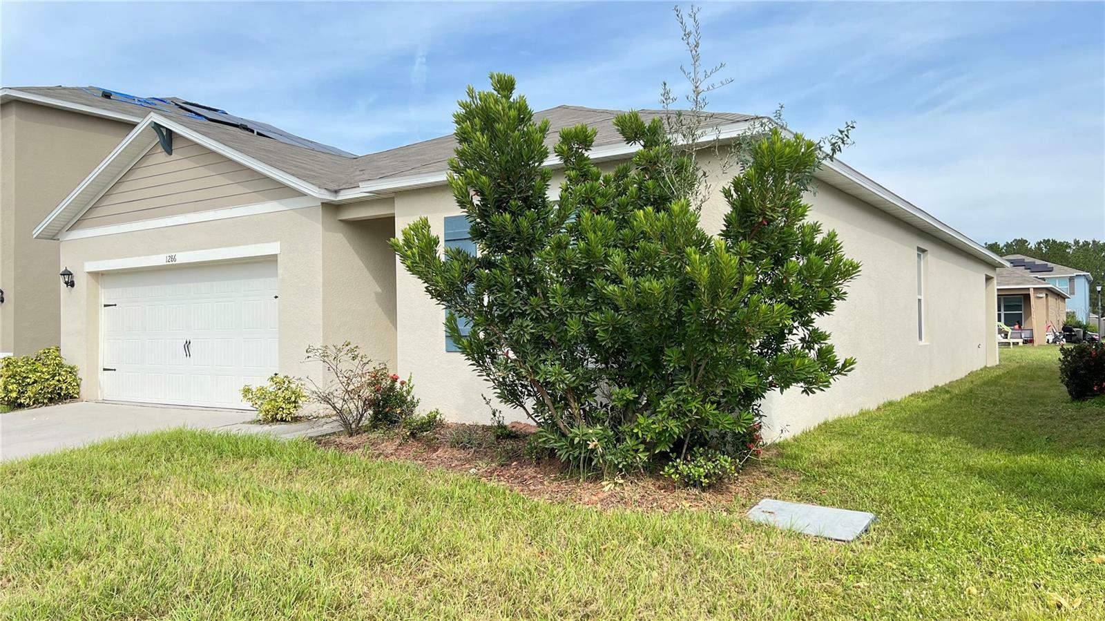 Property Photo:  1286 Iguana Loop  FL 33897 