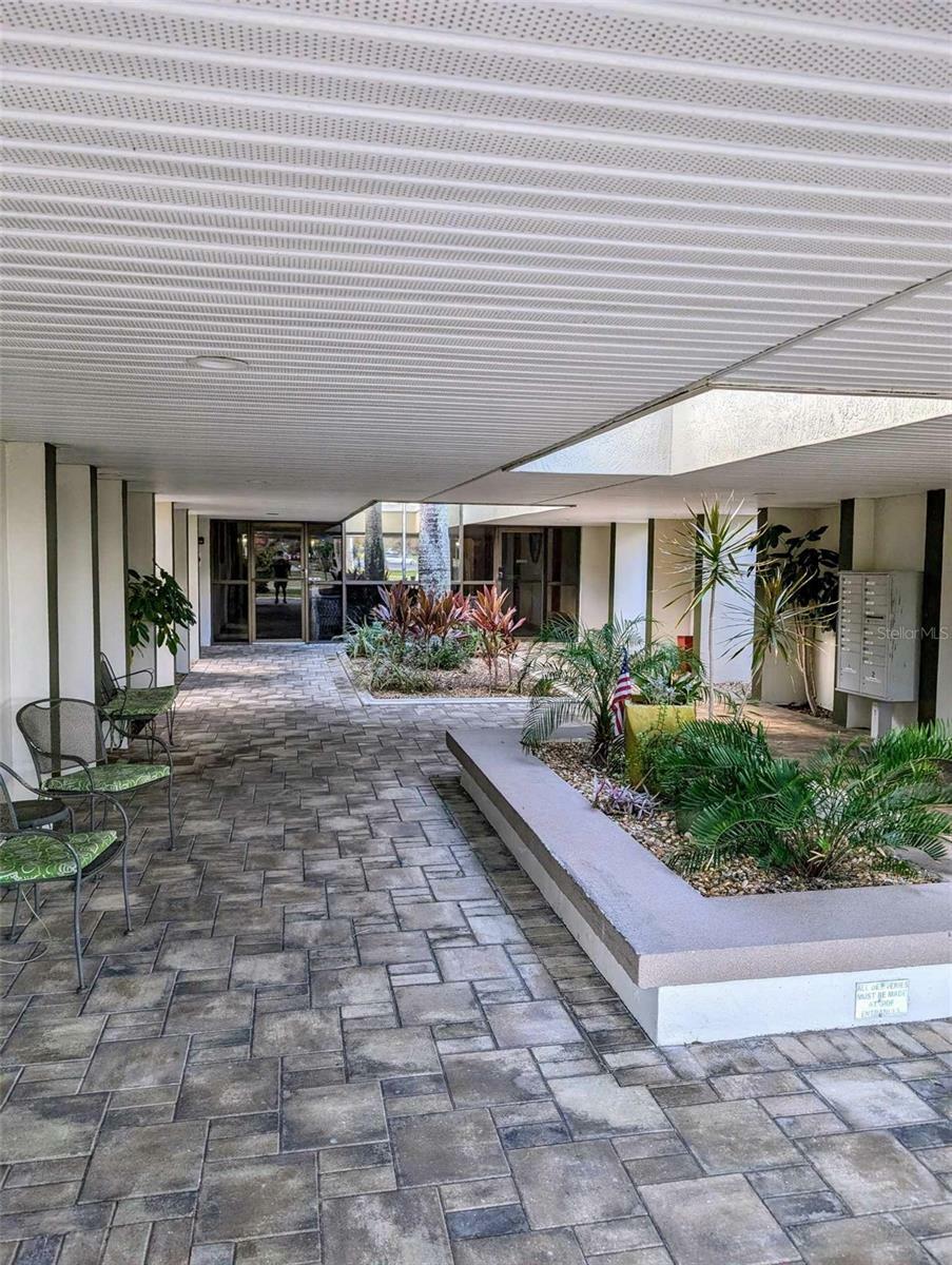 Property Photo:  2437 Harbor Boulevard 218  FL 33952 