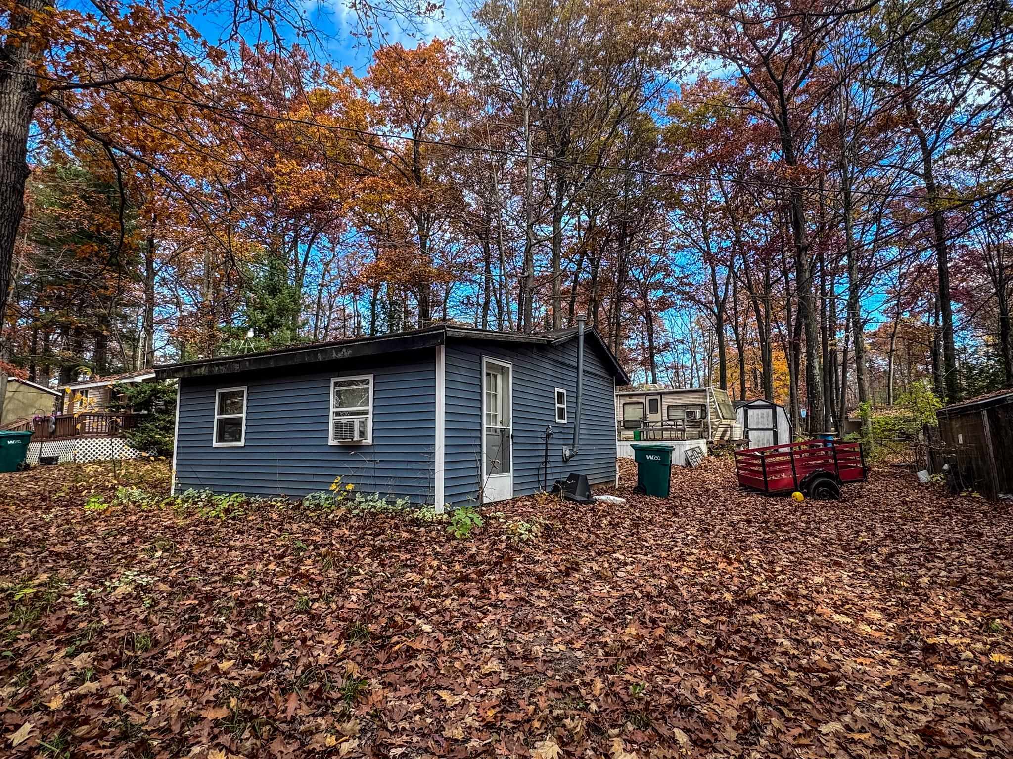 Property Photo:  5362 Ferndale Drive  MI 48625 