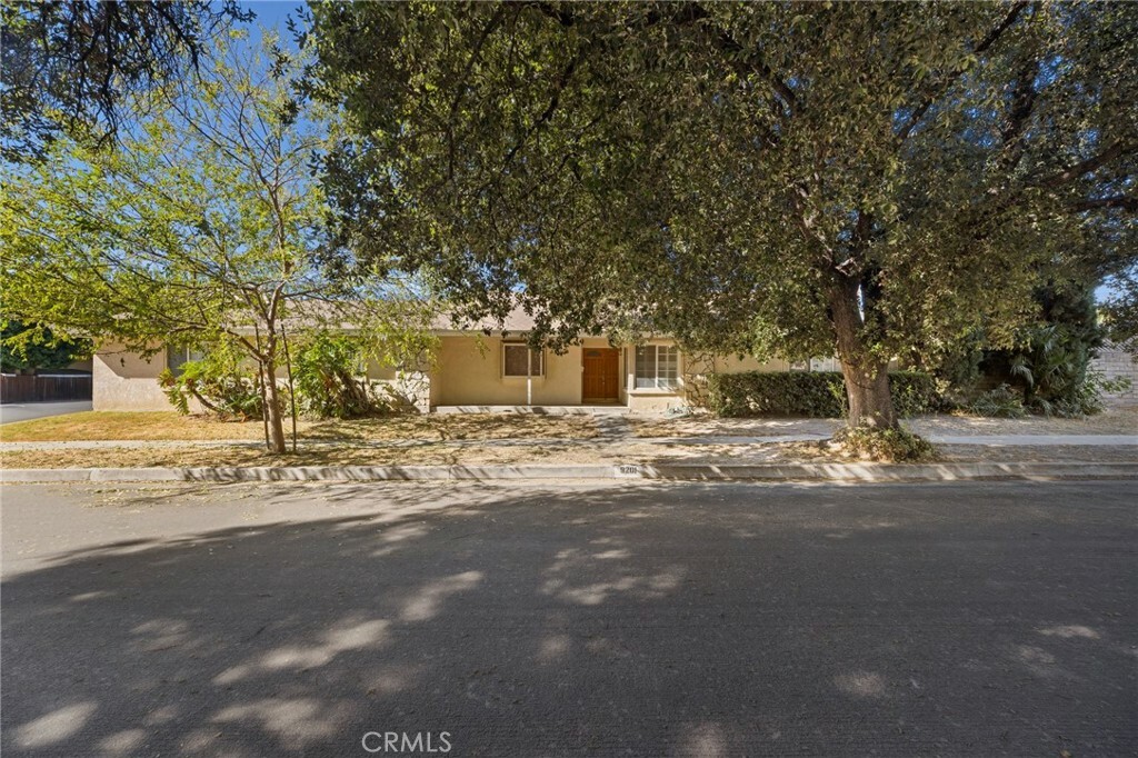 Property Photo:  9201 Crebs Avenue  CA 91324 