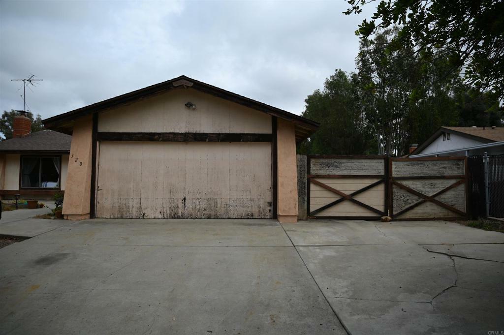 Property Photo:  320 S Orleans Avenue  CA 92027 