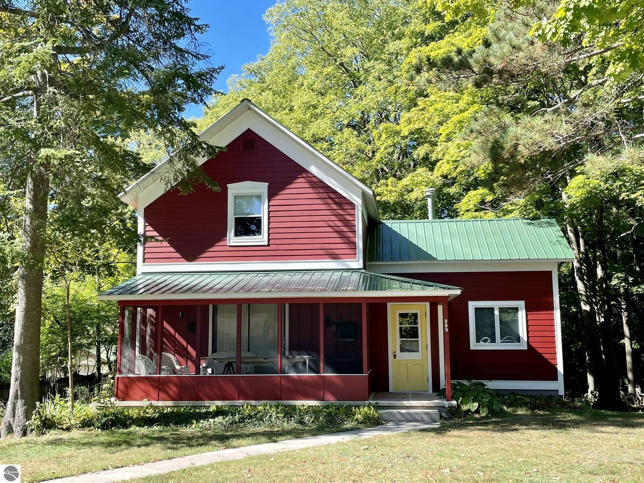 Property Photo:  950 Barber Street  MI 49616 
