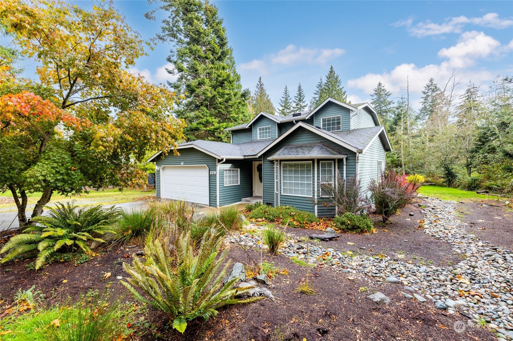 Property Photo:  329 Snohomish Drive  WA 98257 