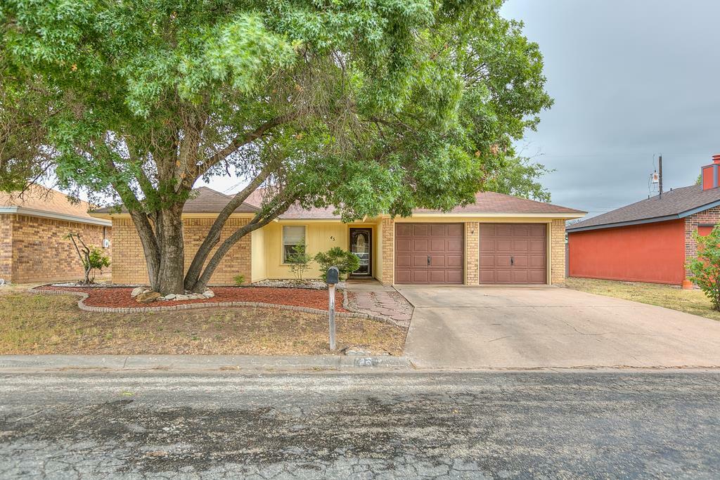 Property Photo:  45 Terrace Dr  TX 76904 