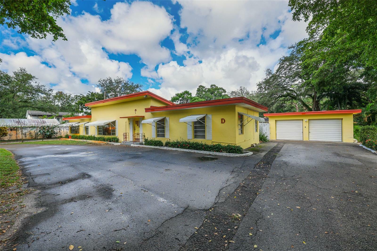 Property Photo:  2889 Riverland Rd  FL 33312 