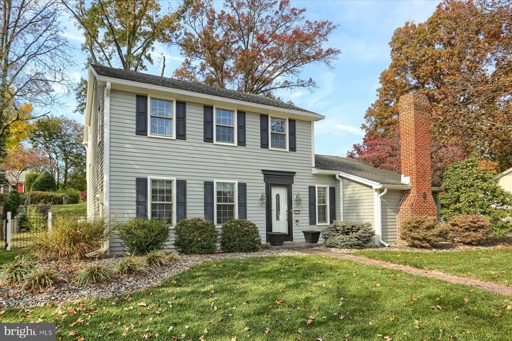 5216 Meadowbrook Drive  Mechanicsburg PA 17050 photo