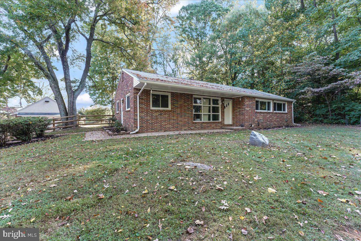 Property Photo:  217 Ellis Lane  PA 19380 