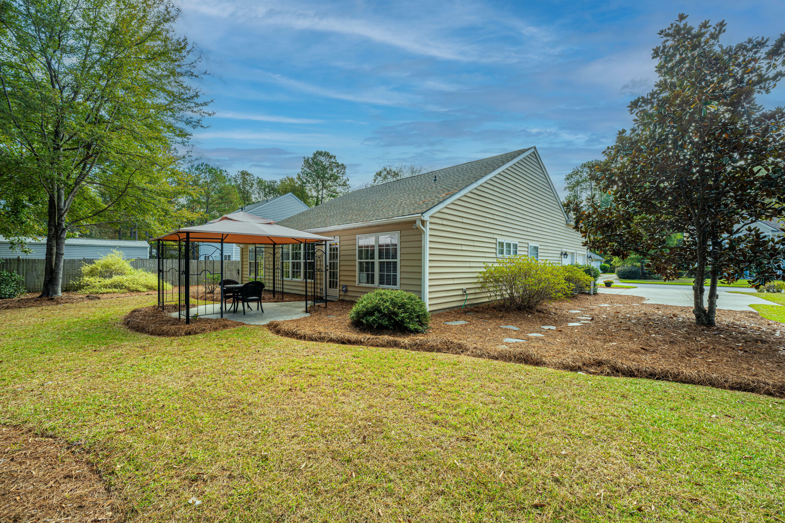 Property Photo:  177 Thousand Oaks Circle  SC 29445 