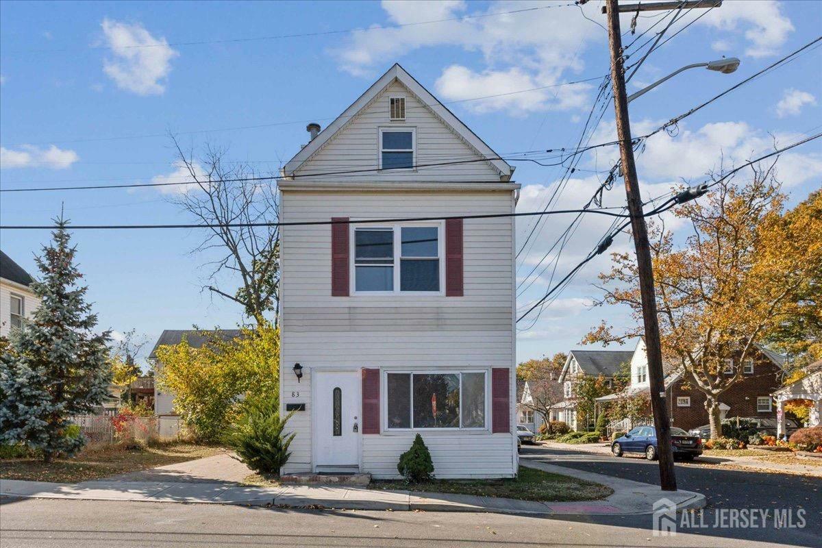 Property Photo:  83 Smullin Street  NJ 08872 