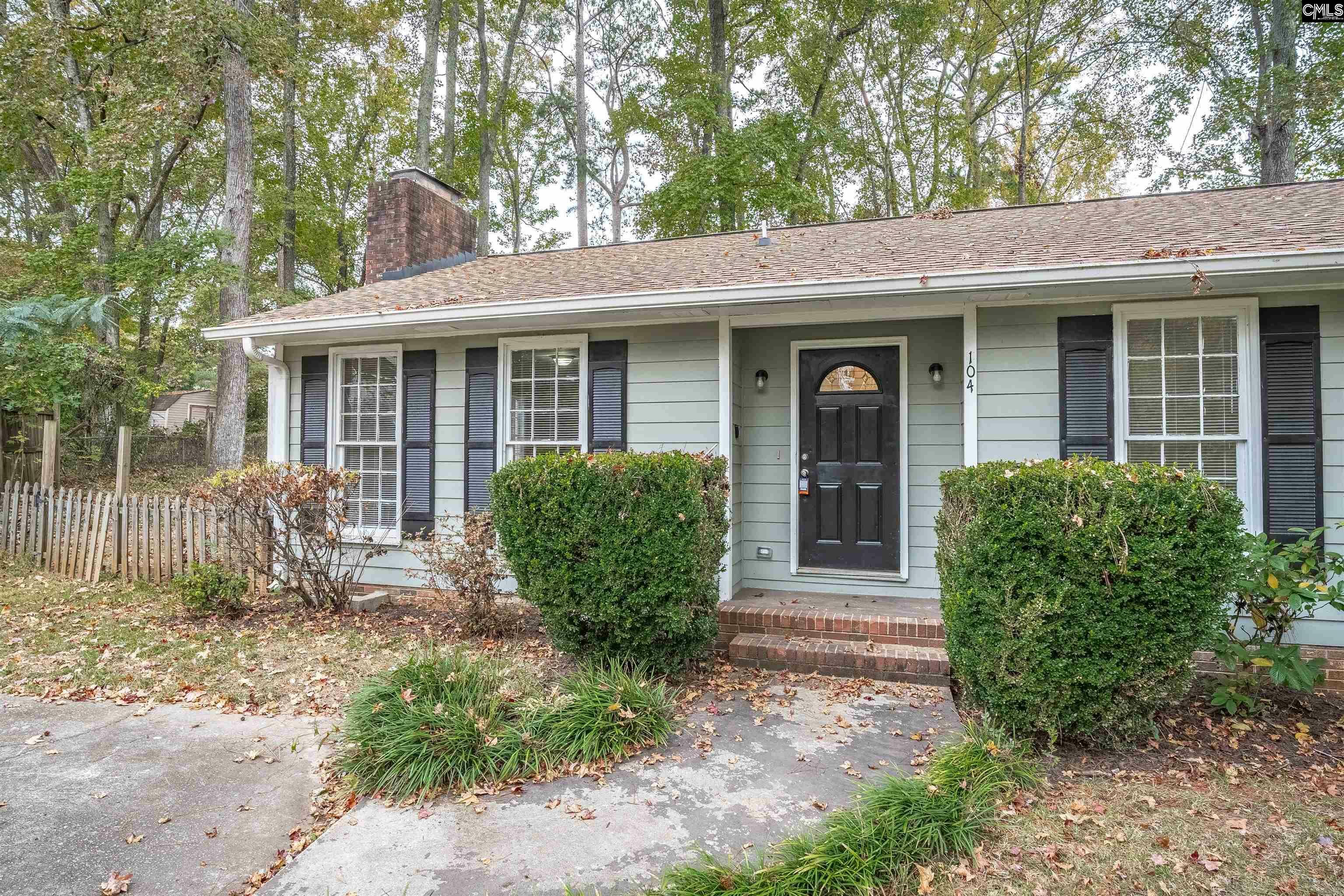 Property Photo:  104 Point South  SC 29073 