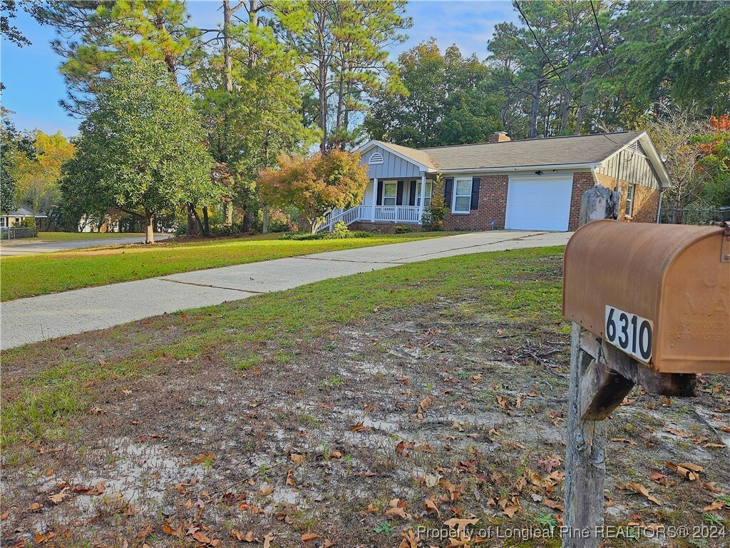 Property Photo:  6310 Greyfield Road  NC 28303 