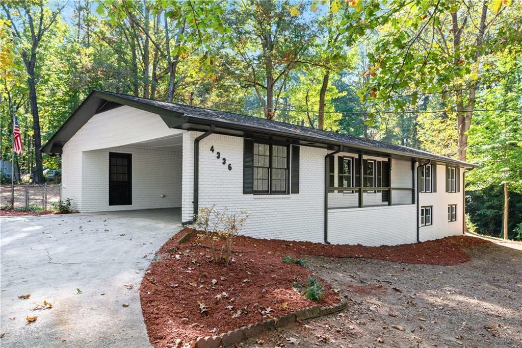 Property Photo:  4336 Parkview Drive  GA 30122 