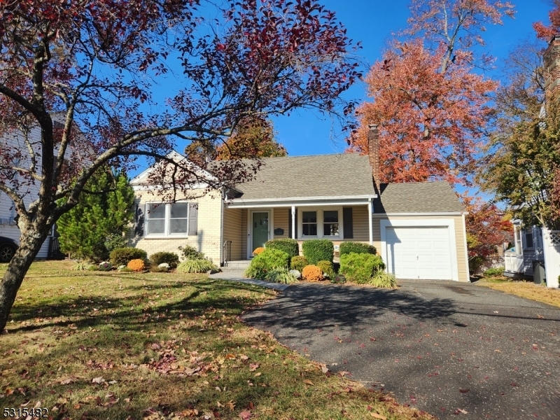 Property Photo:  613 Brookside Pl  NJ 07016 