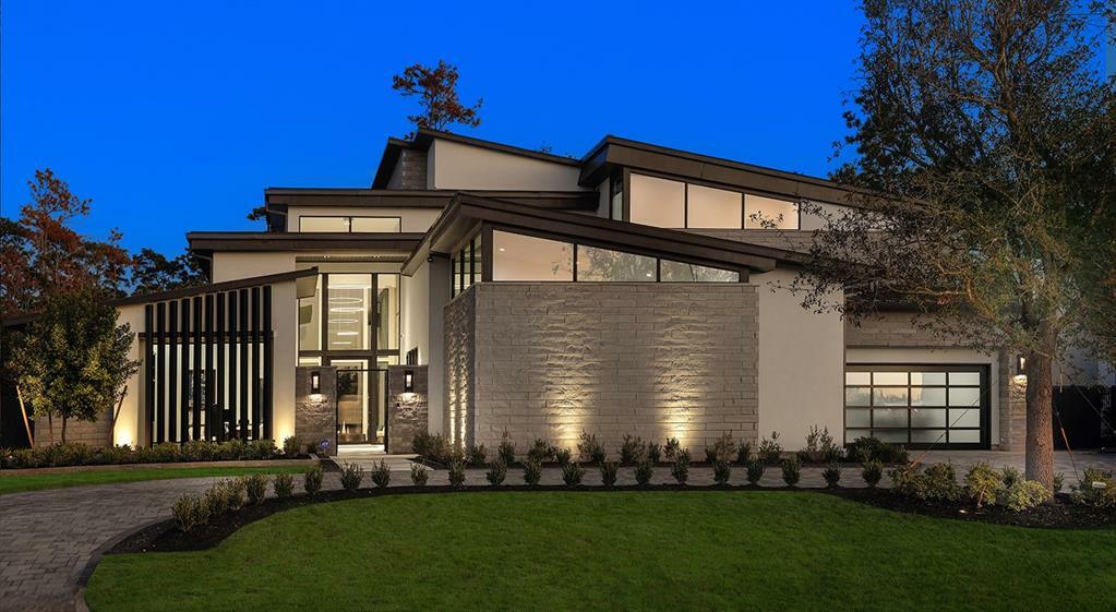 Property Photo: 38 Aria Isle Drive TX 77380