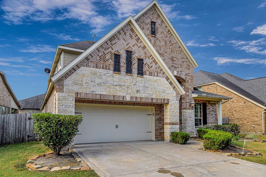 6718 Miller Shadow Lane  Sugar Land TX 77479 photo