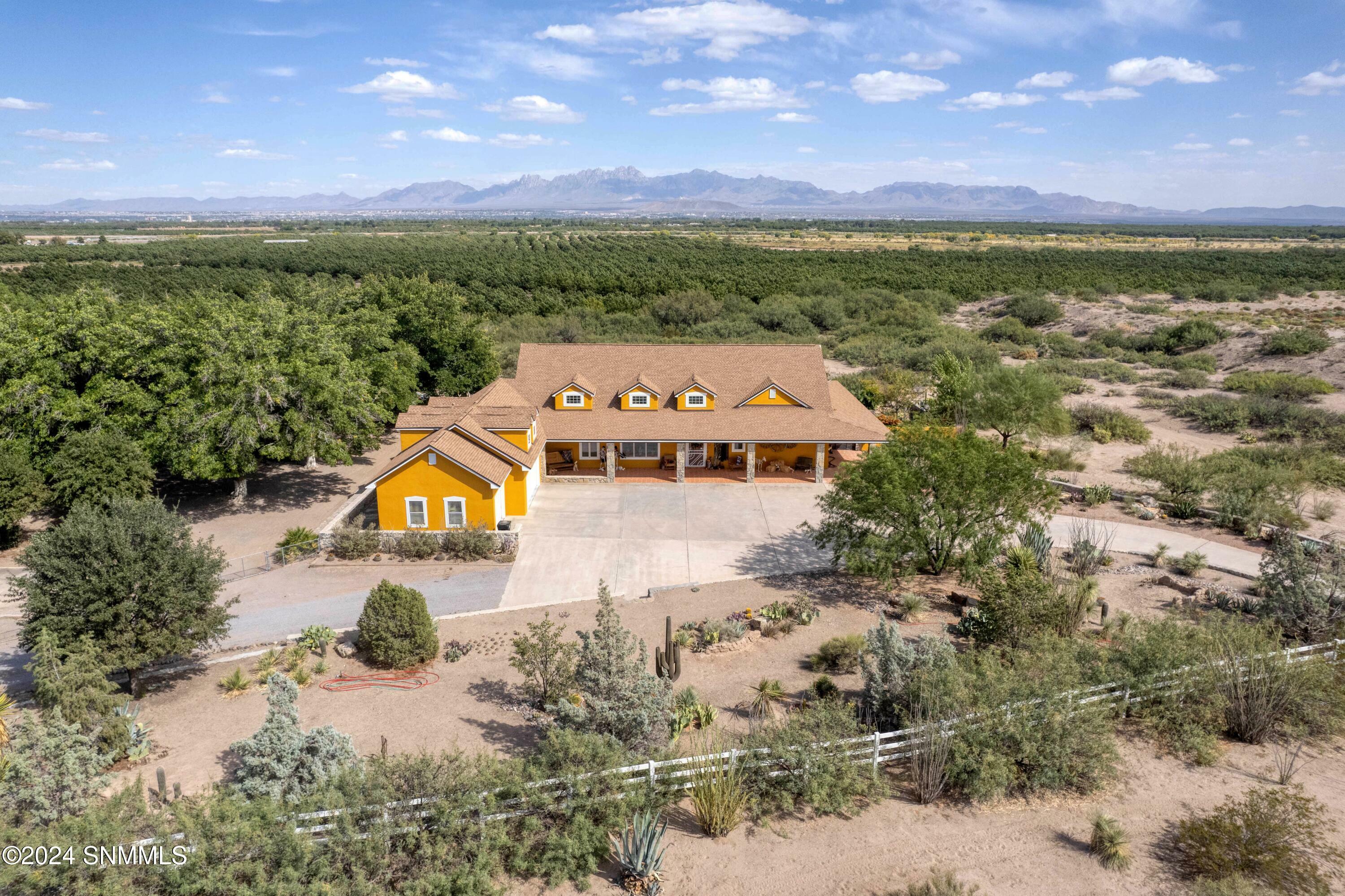 Property Photo:  2561 Mesilla Hills Drive  NM 88005 