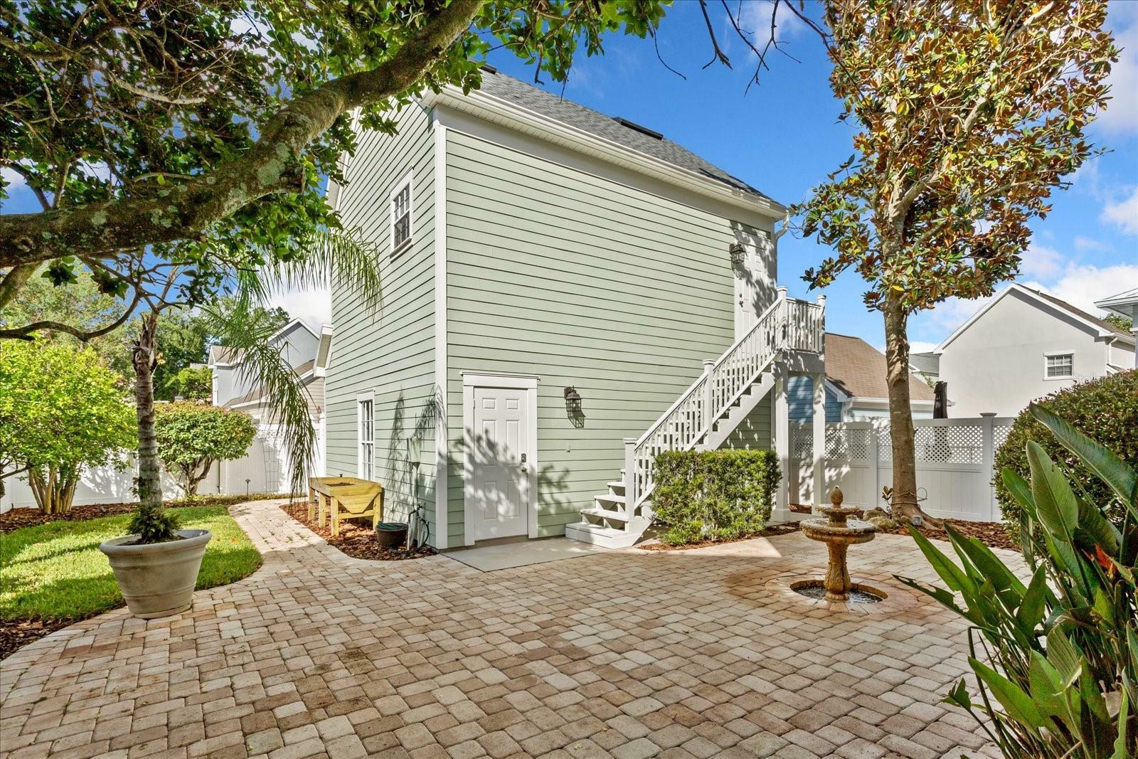 Property Photo:  504 Sycamore Street  FL 34747 