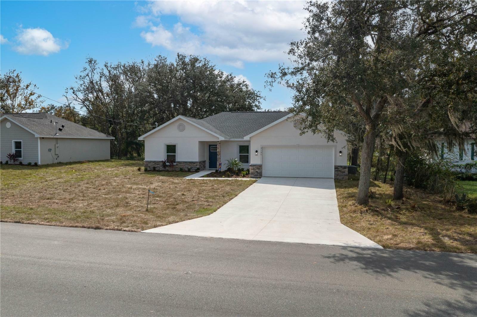 Property Photo:  3137 W County Line Road  FL 33825 