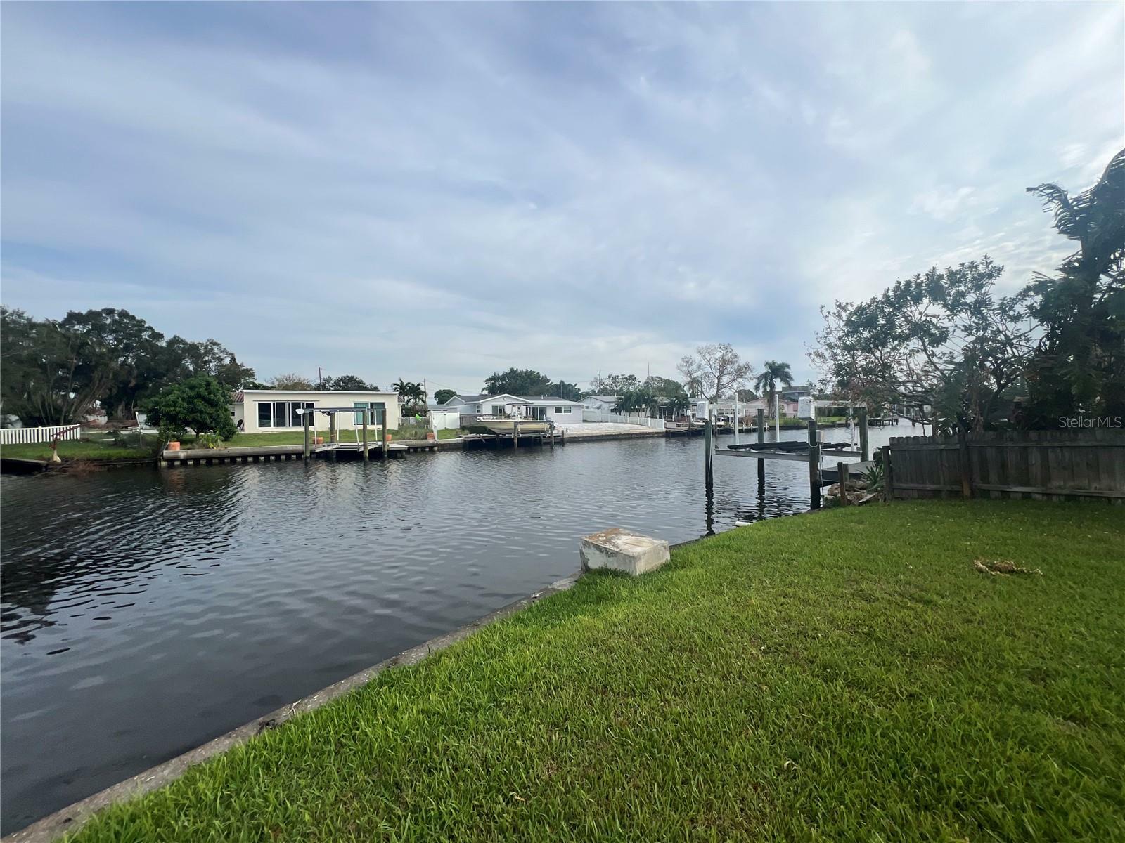 Property Photo:  133 92nd Avenue N  FL 33702 