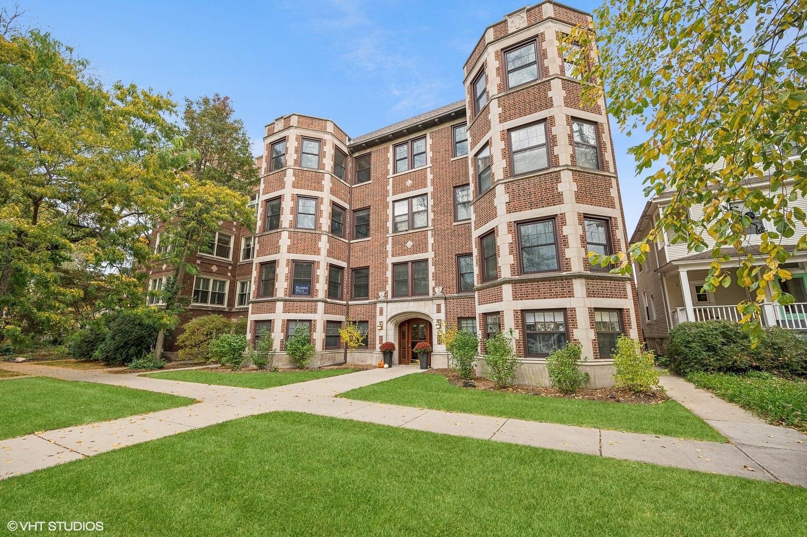 821 Michigan Avenue 3  Evanston IL 60202 photo