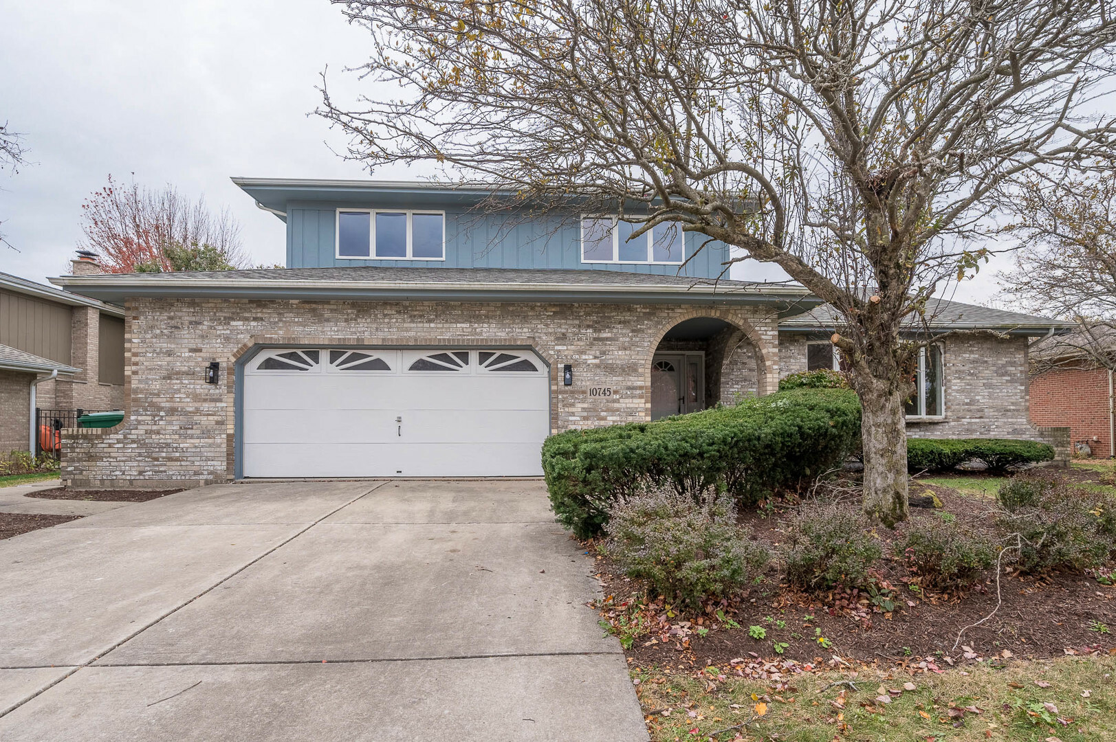 Property Photo: 10745 Voss Drive IL 60467