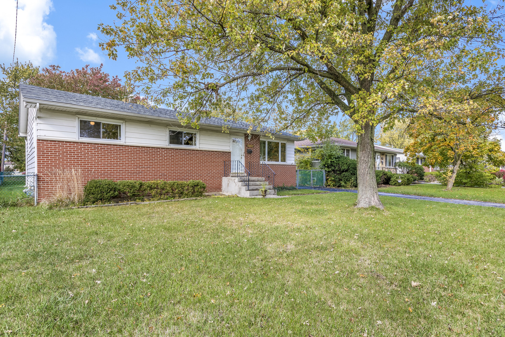 Property Photo:  22844 Ridgeway Avenue  IL 60471 