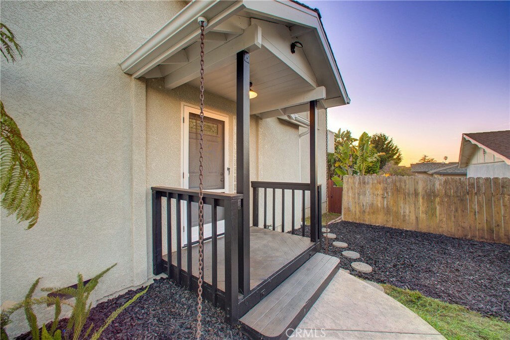 Property Photo:  565 North 10th Street  CA 93433 