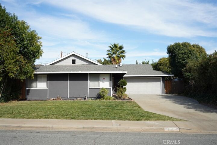 Property Photo: 1116 Thompson Avenue N CA 92220