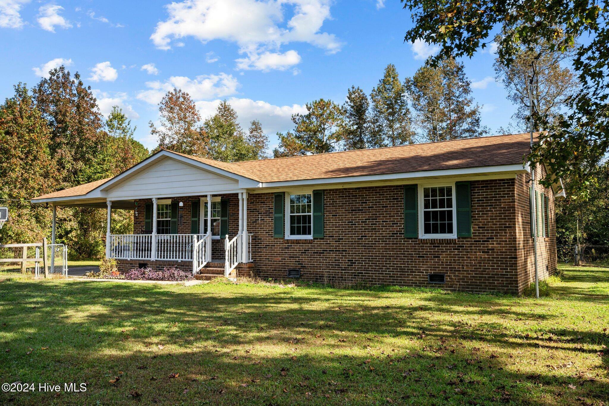 Property Photo:  457 Davis Road  NC 28574 