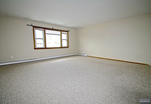 Property Photo:  51A Spruce Street 2  NJ 07407 