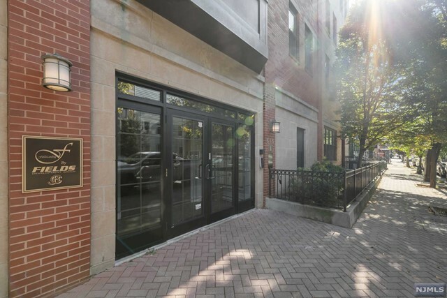 Property Photo:  615 Adams Street 2F  NJ 07030 