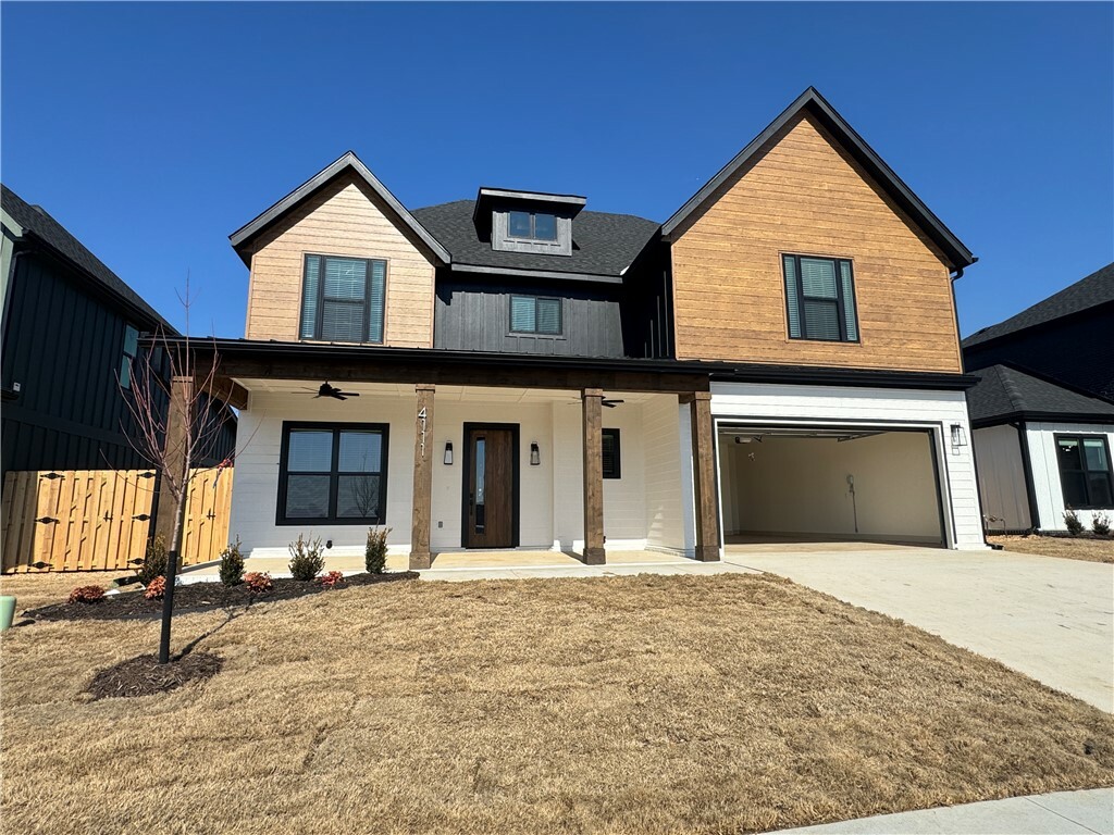 Property Photo: 4111 W Murfield Drive AR 72758