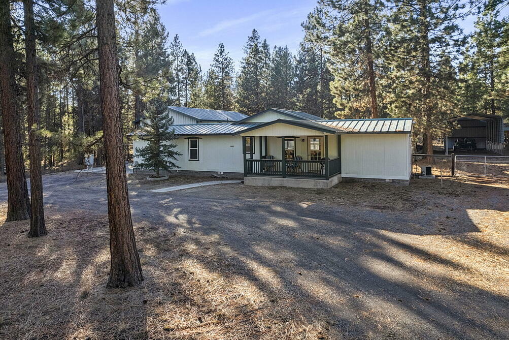 53349 Woodstock Drive  La Pine OR 97739 photo