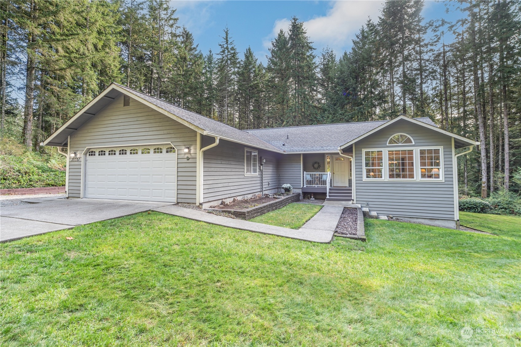 Property Photo:  20337 Robin Lane NE  WA 98392 