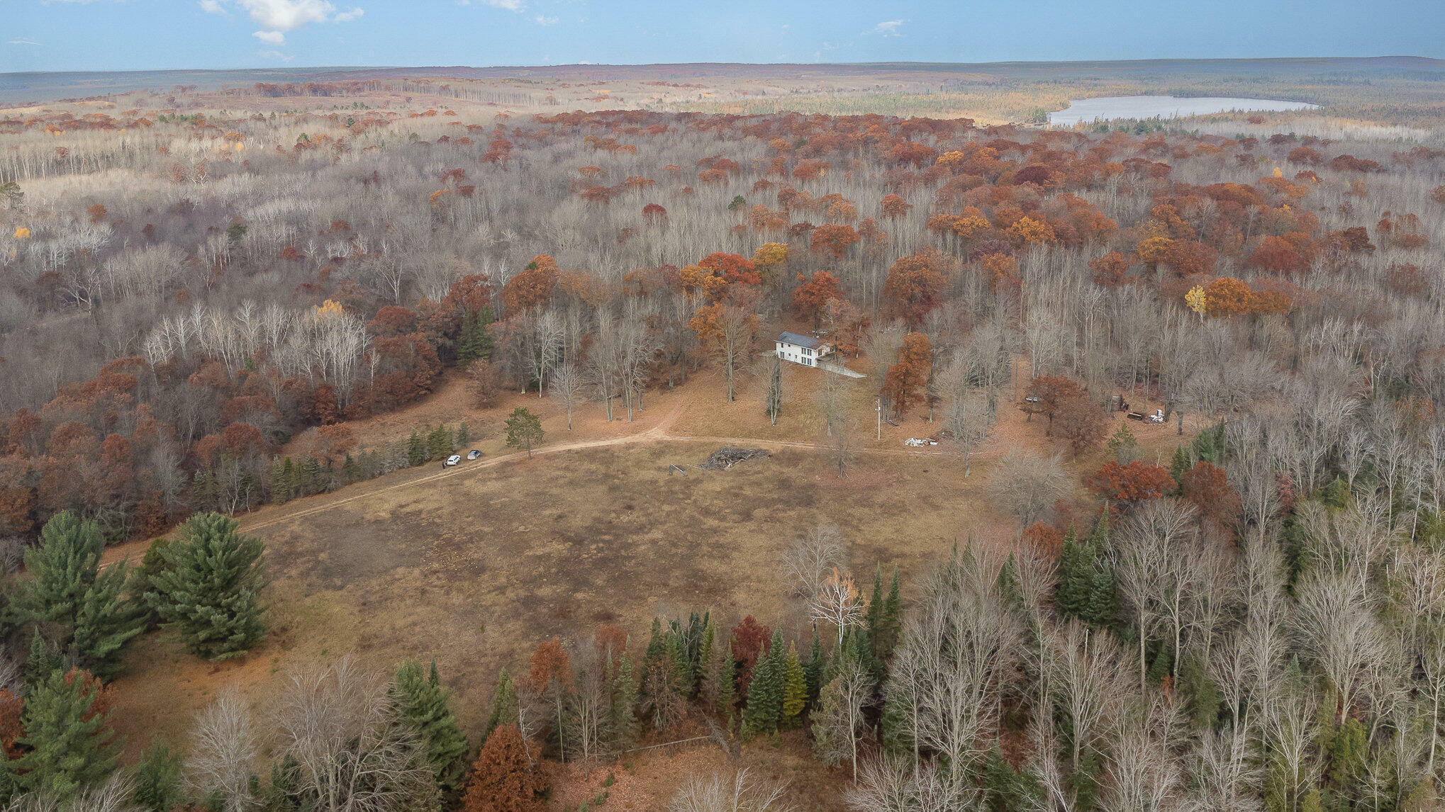 Property Photo:  1940 N Third Lake Road  MI 48656 