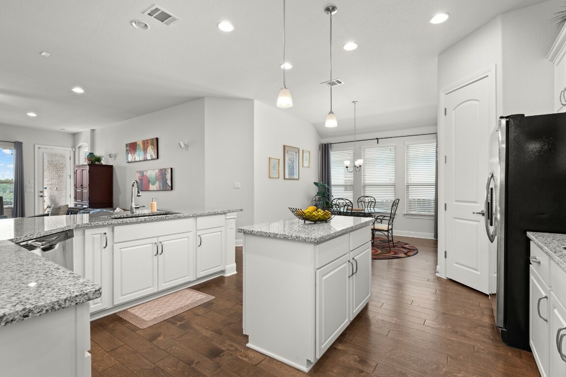 Property Photo:  3224 Desert Shade Bend  TX 78641 