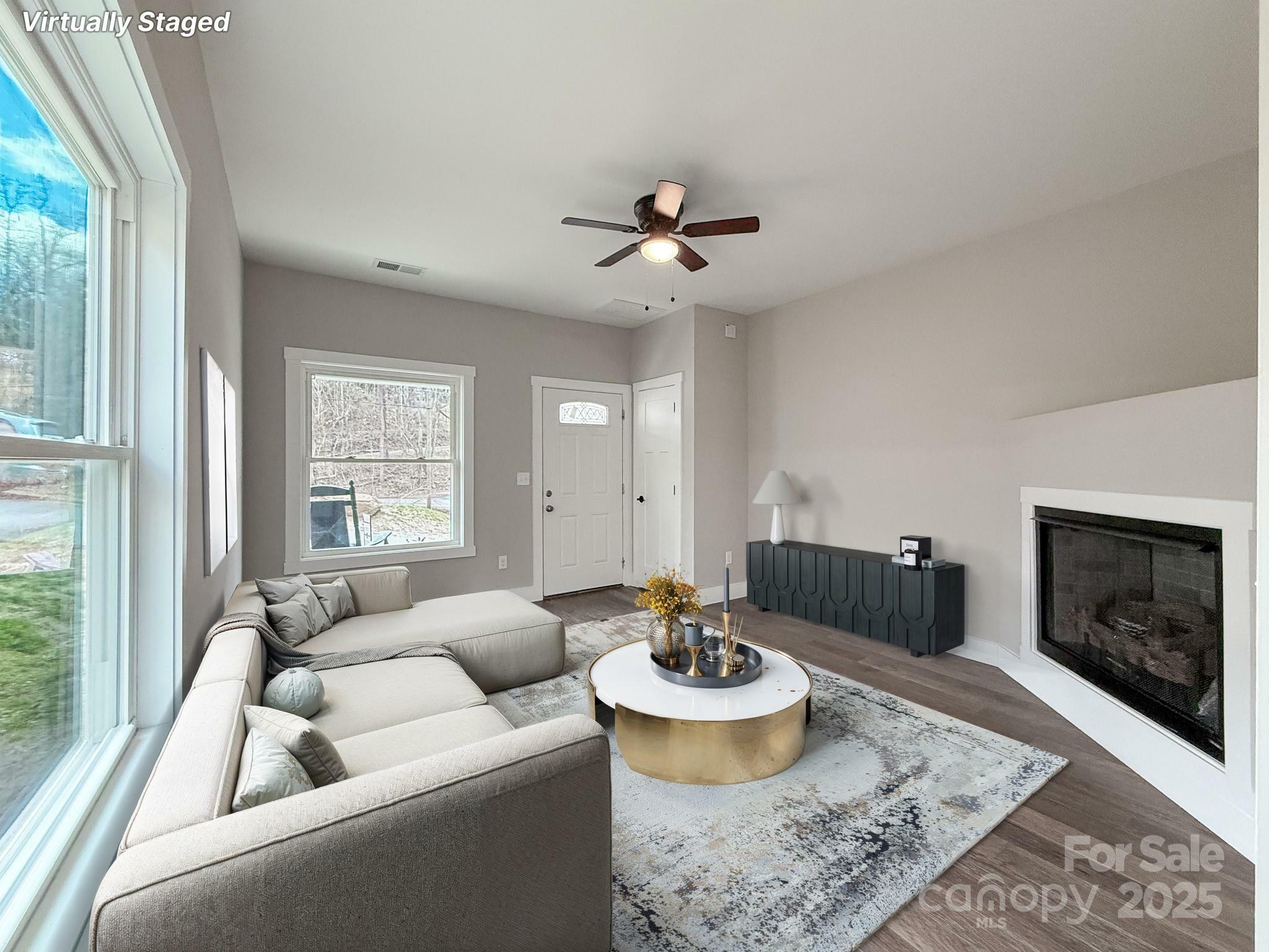 Property Photo: 104 Northbend Drive NC 28804