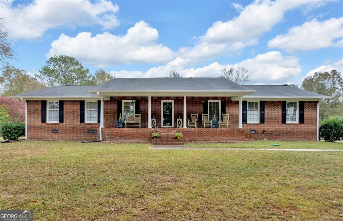 Property Photo:  1060 Adams Road  GA 30125 