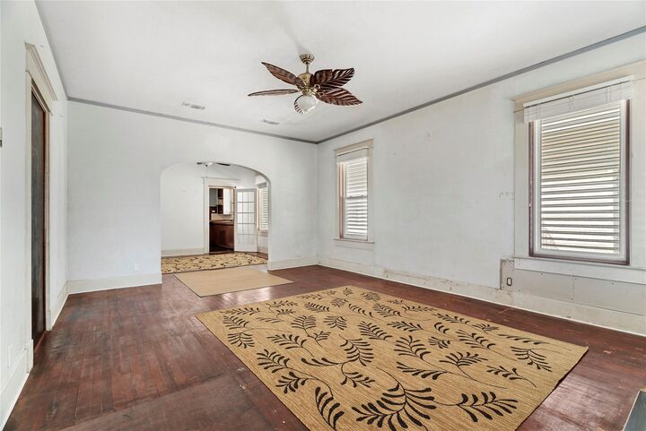 Property Photo: 3715 Avenue Q TX 77550