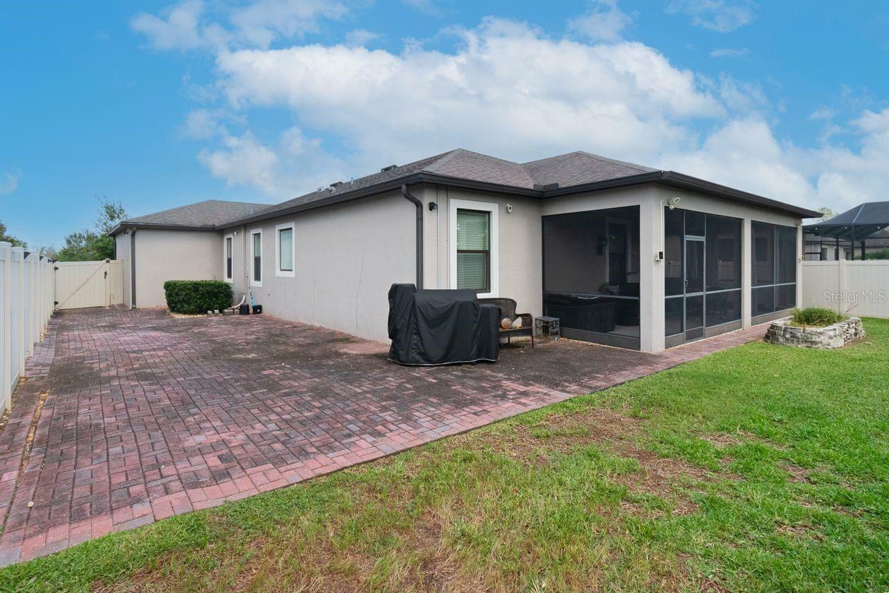 Property Photo:  18620 Rococo Road  FL 34610 