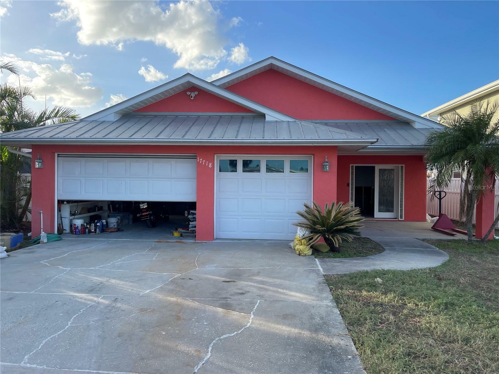 Property Photo:  17718 Long Point Drive  FL 33708 