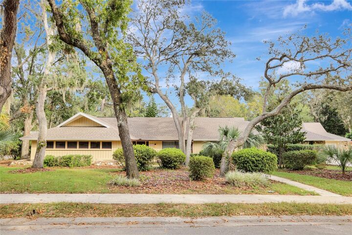 Property Photo: 107 Smokerise Boulevard FL 32779