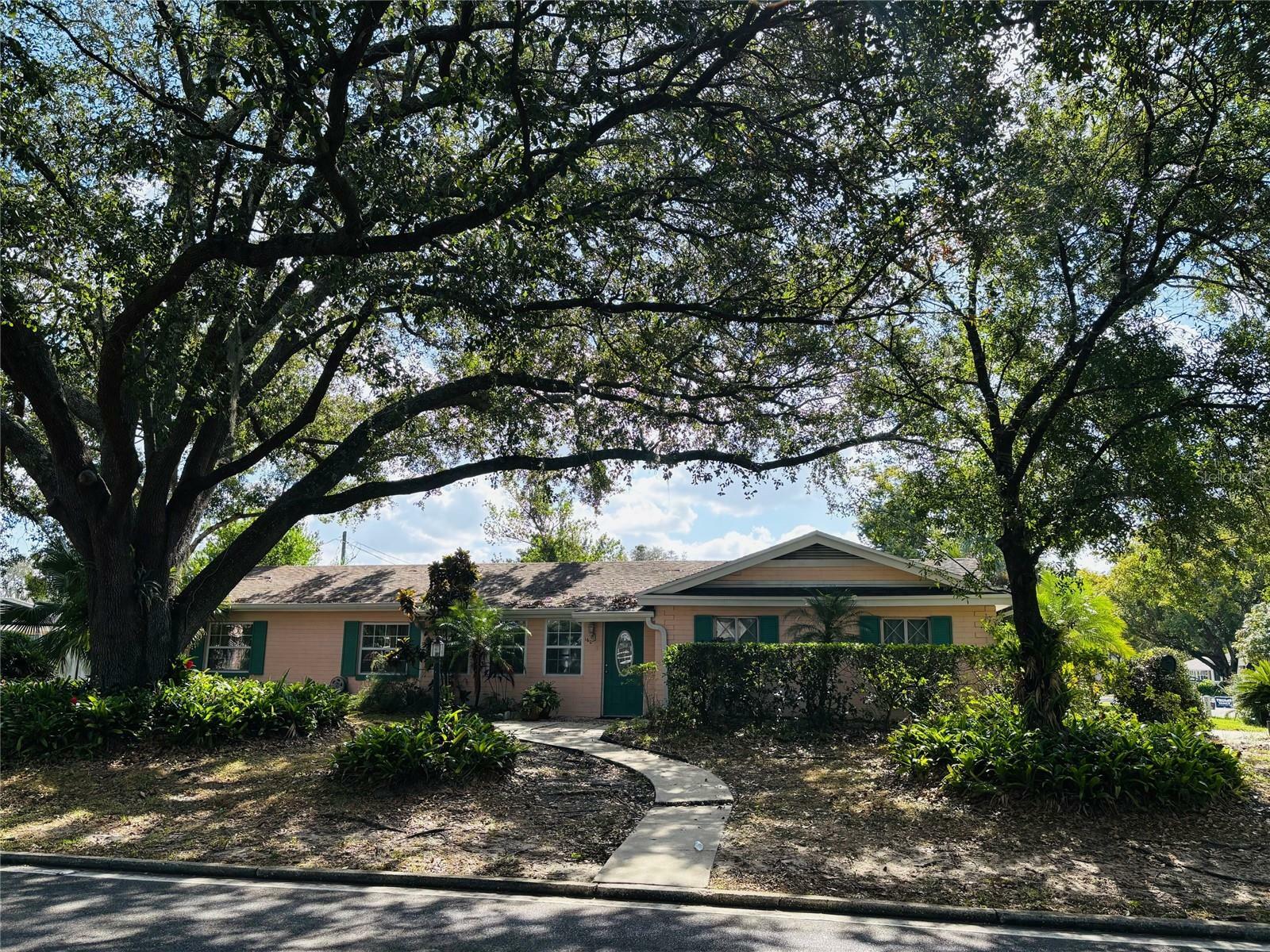 Property Photo:  160 Birchwood Drive  FL 32751 